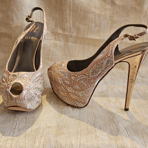 Gina Shoes - Embroidered Gold and Beige Beaded stilettos. Open Toe. Size 6